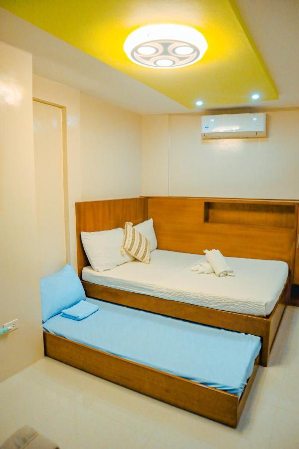 Youhan Beach Resort San Antonio  Exterior foto